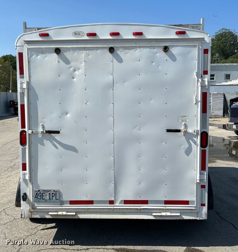 image for item NL9624 2006 Haulmark  enclosed cargo trailer