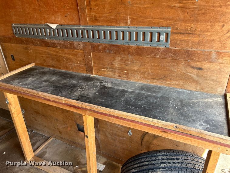 image for item NL9624 2006 Haulmark  enclosed cargo trailer