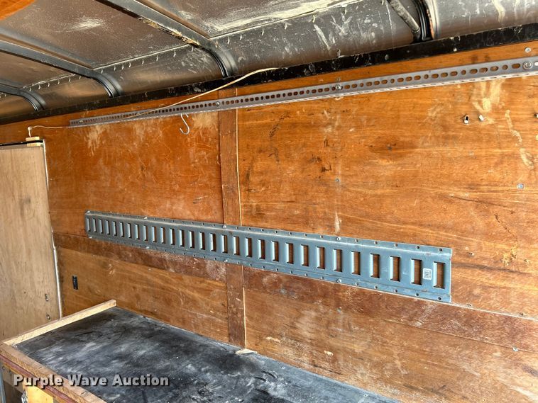 image for item NL9624 2006 Haulmark  enclosed cargo trailer