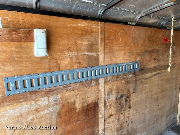 image for item NL9624 2006 Haulmark  enclosed cargo trailer