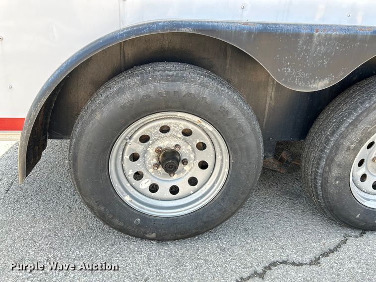 image for item NL9624 2006 Haulmark  enclosed cargo trailer