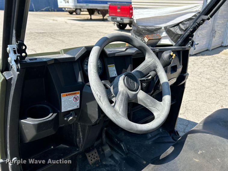 image for item NL9628 2016 Polaris Ranger Crew 570  utility vehicle