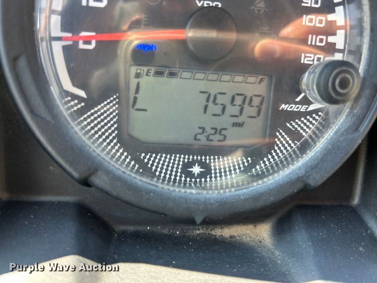 image for item NL9628 2016 Polaris Ranger Crew 570  utility vehicle