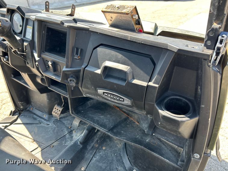 image for item NL9628 2016 Polaris Ranger Crew 570  utility vehicle