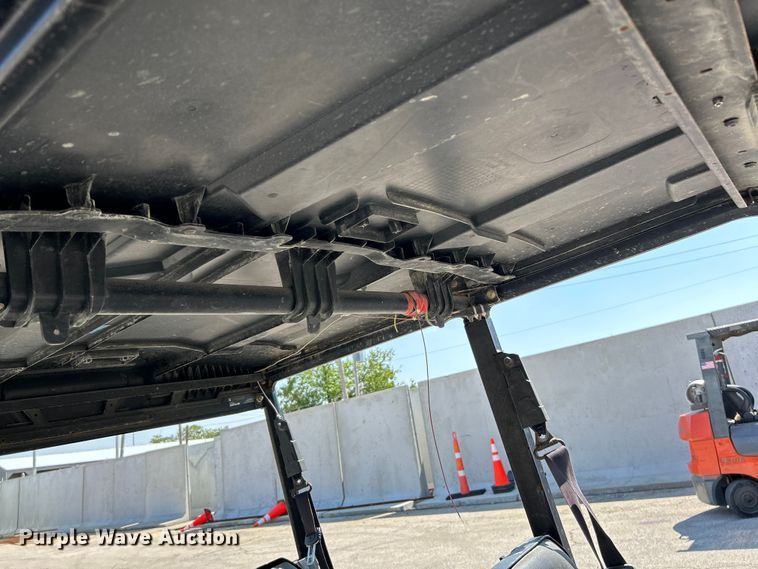 image for item NL9628 2016 Polaris Ranger Crew 570  utility vehicle