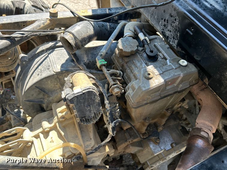 image for item NL9628 2016 Polaris Ranger Crew 570  utility vehicle