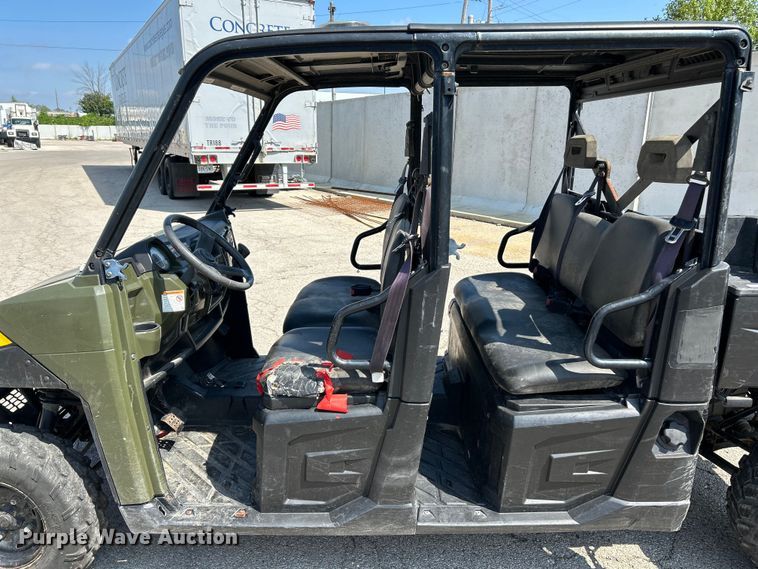 image for item NL9629 2015 Polaris Ranger Crew 570  utility vehicle