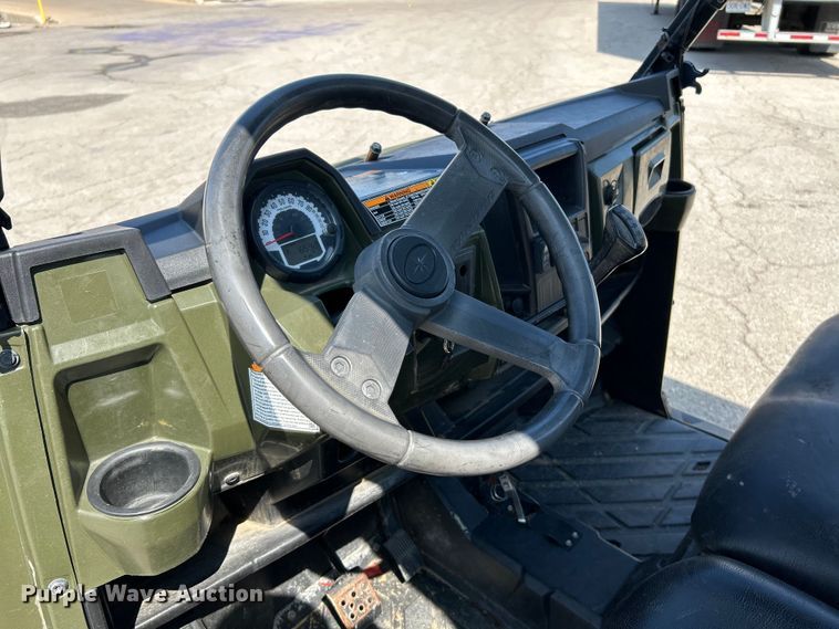 image for item NL9629 2015 Polaris Ranger Crew 570  utility vehicle