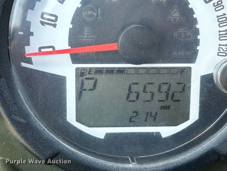 image for item NL9629 2015 Polaris Ranger Crew 570  utility vehicle