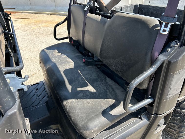 image for item NL9629 2015 Polaris Ranger Crew 570  utility vehicle