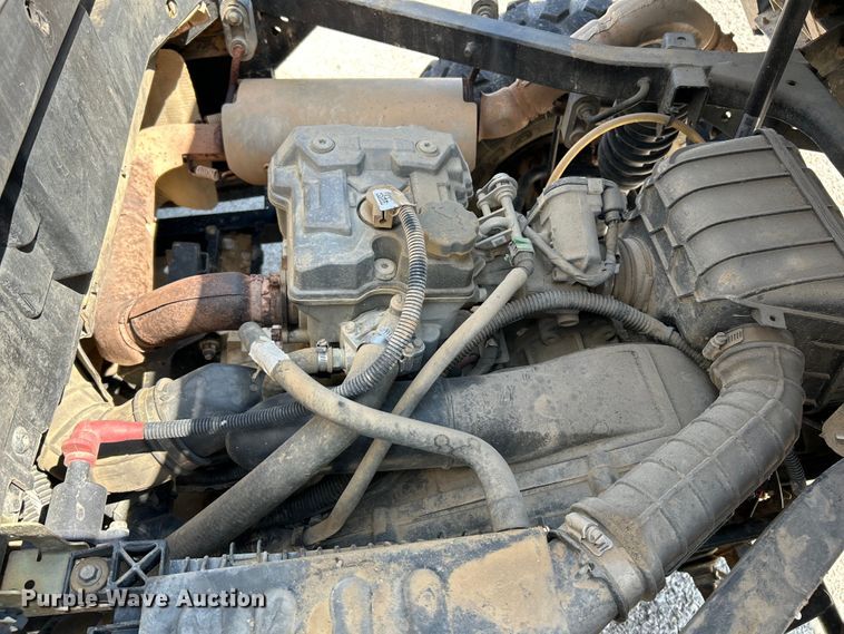 image for item NL9629 2015 Polaris Ranger Crew 570  utility vehicle