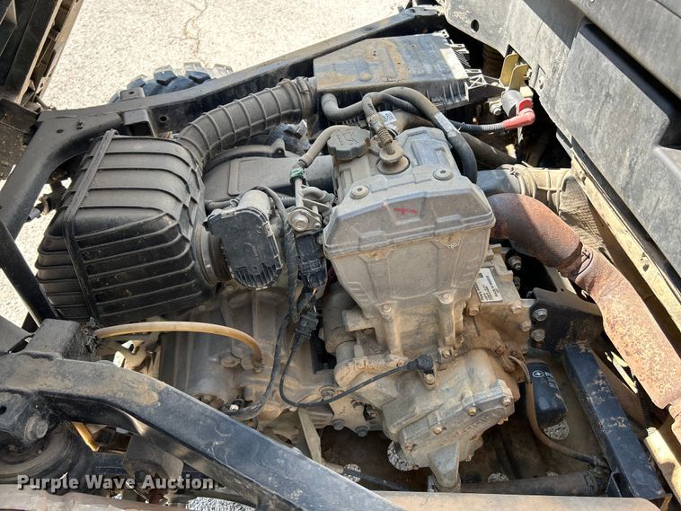 image for item NL9629 2015 Polaris Ranger Crew 570  utility vehicle