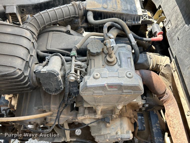 image for item NL9629 2015 Polaris Ranger Crew 570  utility vehicle