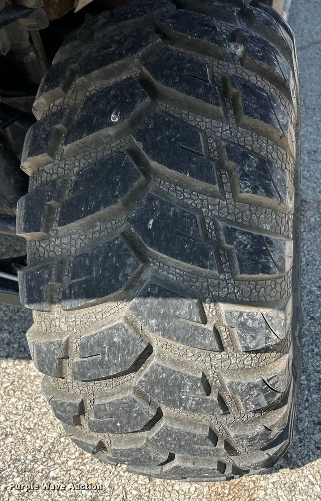 image for item NL9629 2015 Polaris Ranger Crew 570  utility vehicle