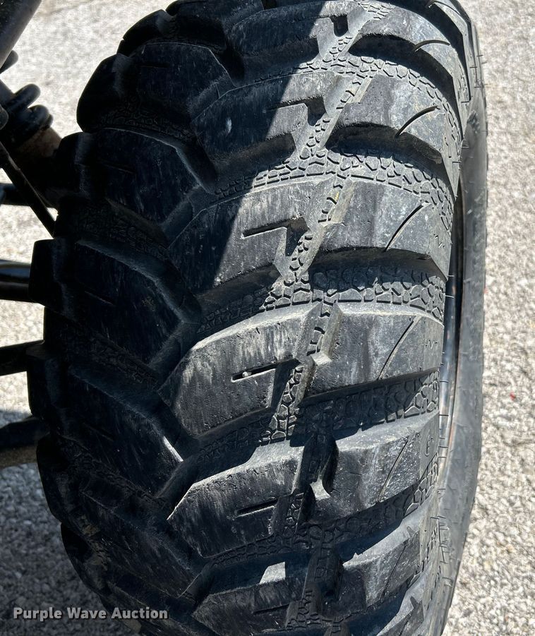 image for item NL9629 2015 Polaris Ranger Crew 570  utility vehicle