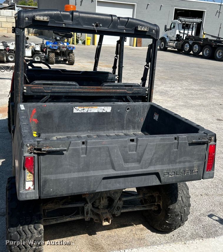 image for item NL9630 2016 Polaris Ranger Crew 570  utility vehicle