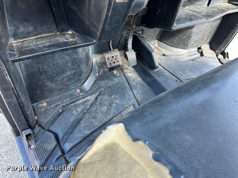 image for item NL9630 2016 Polaris Ranger Crew 570  utility vehicle