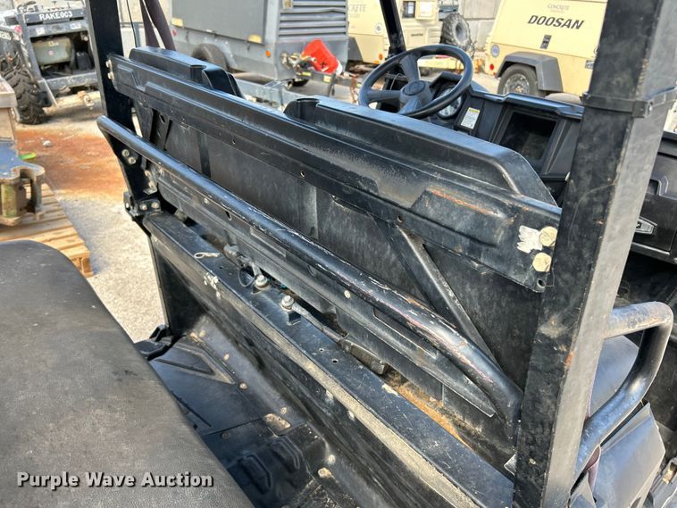 image for item NL9630 2016 Polaris Ranger Crew 570  utility vehicle