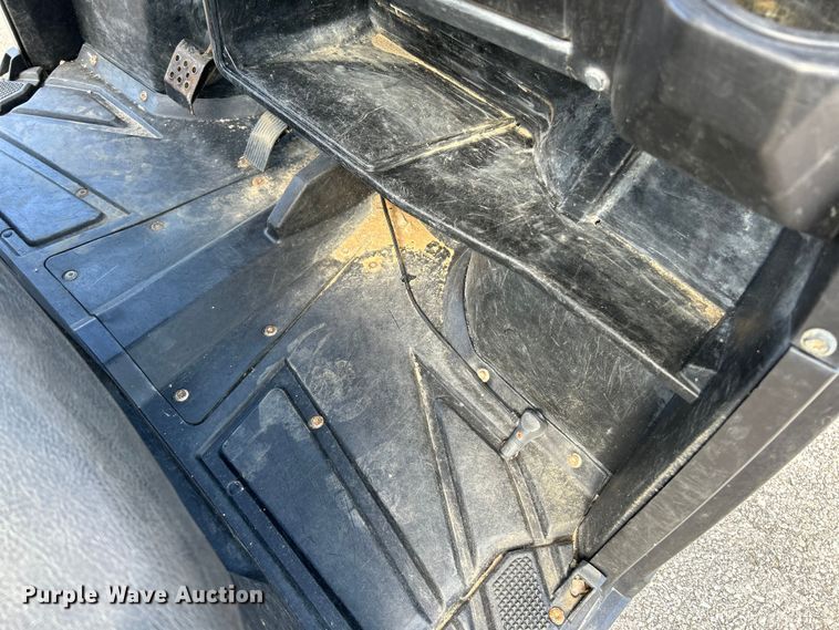 image for item NL9630 2016 Polaris Ranger Crew 570  utility vehicle