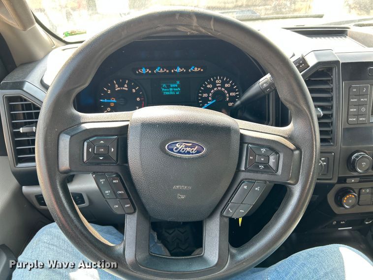 image for item NL9634 2015 Ford F150 XL SuperCab pickup truck