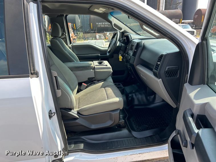 image for item NL9634 2015 Ford F150 XL SuperCab pickup truck