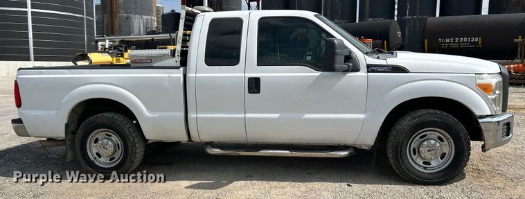 image for item NL9635 2011 Ford F250 Super Duty XL  SuperCab pickup truck