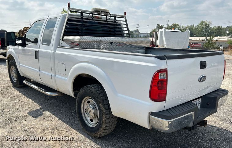 image for item NL9635 2011 Ford F250 Super Duty XL  SuperCab pickup truck