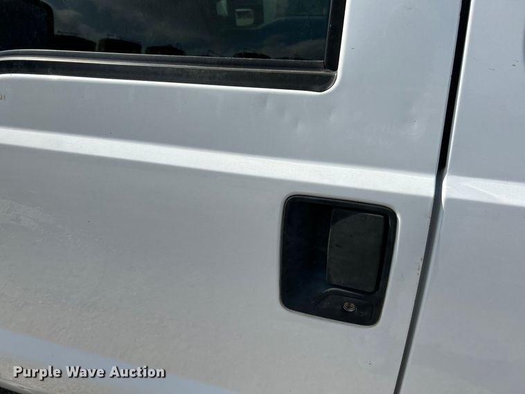 image for item NL9635 2011 Ford F250 Super Duty XL  SuperCab pickup truck