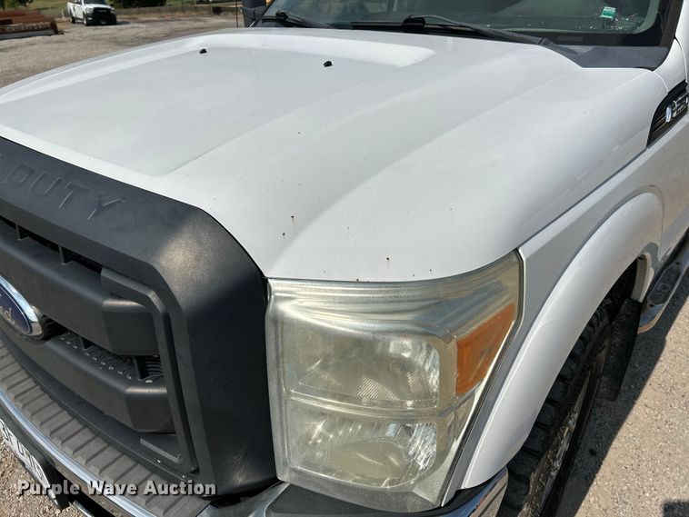 image for item NL9635 2011 Ford F250 Super Duty XL  SuperCab pickup truck