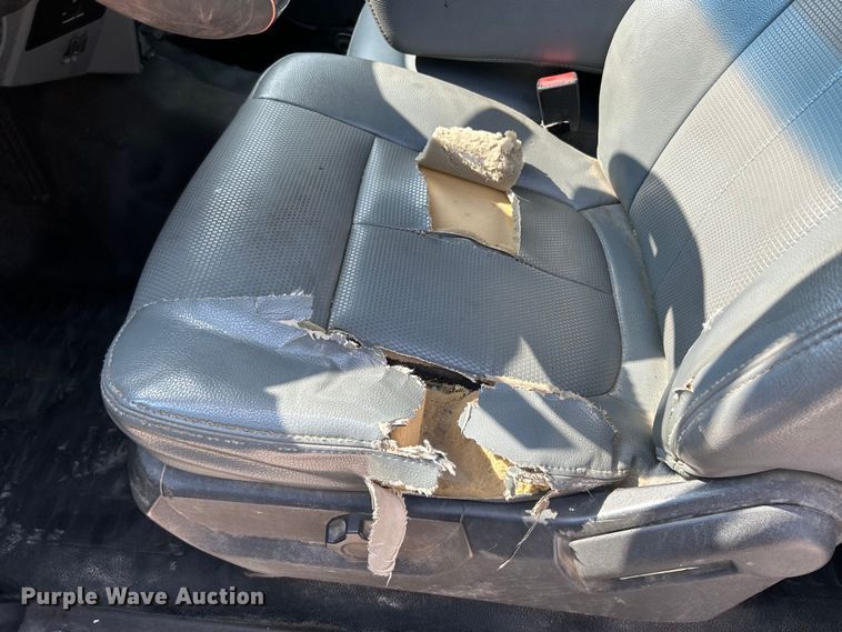 image for item NL9635 2011 Ford F250 Super Duty XL  SuperCab pickup truck