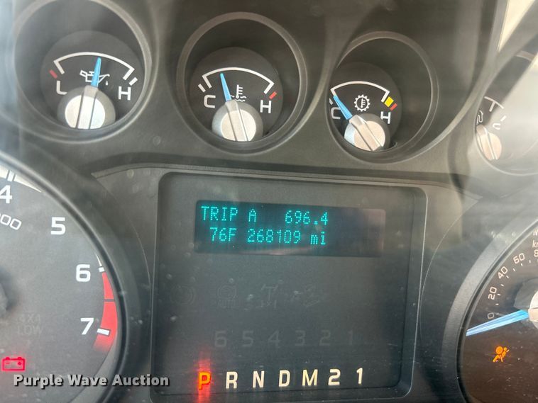 image for item NL9635 2011 Ford F250 Super Duty XL  SuperCab pickup truck