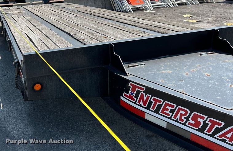 image for item NL9642 2016 Interstate 40DLA  equipment trailer