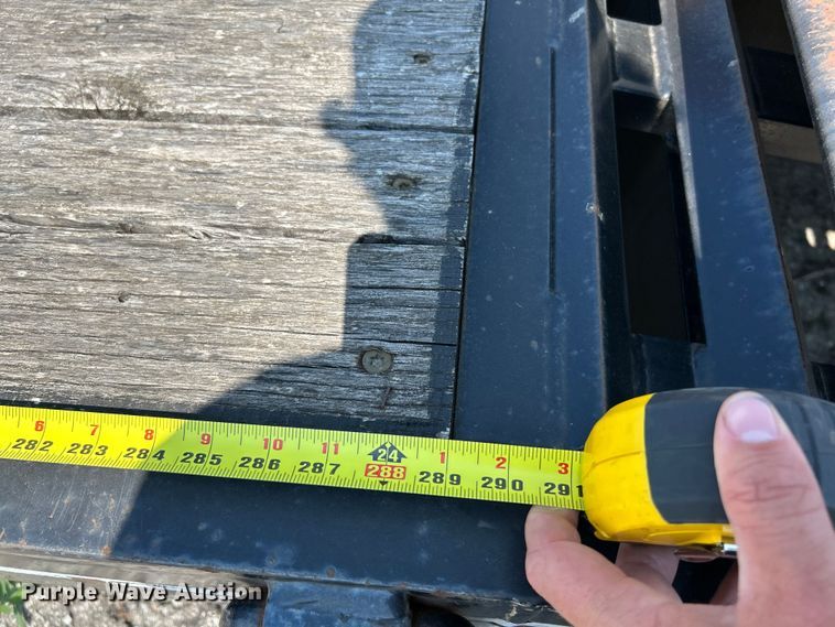 image for item NL9642 2016 Interstate 40DLA  equipment trailer