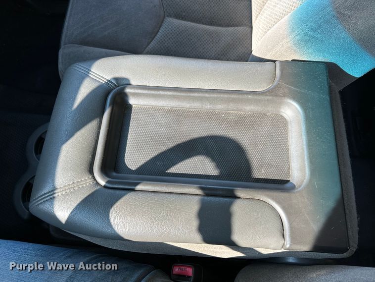 image for item NL9644 2006 Chevrolet Silverado 2500HD  Crew Cab pickup truck