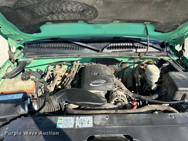 image for item NL9644 2006 Chevrolet Silverado 2500HD  Crew Cab pickup truck