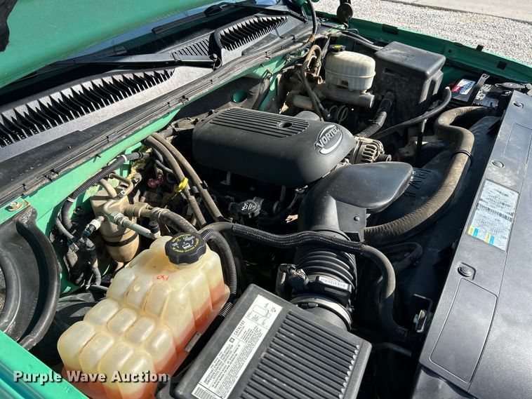 image for item NL9644 2006 Chevrolet Silverado 2500HD  Crew Cab pickup truck