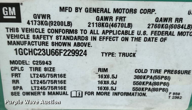 image for item NL9644 2006 Chevrolet Silverado 2500HD  Crew Cab pickup truck