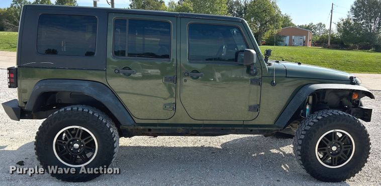 image for item NL9646 2008 Jeep Wrangler SUV