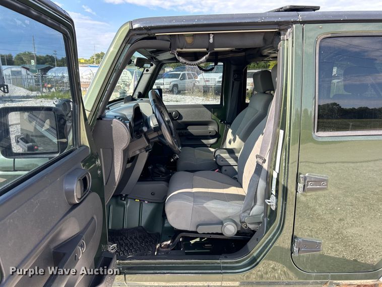 image for item NL9646 2008 Jeep Wrangler SUV