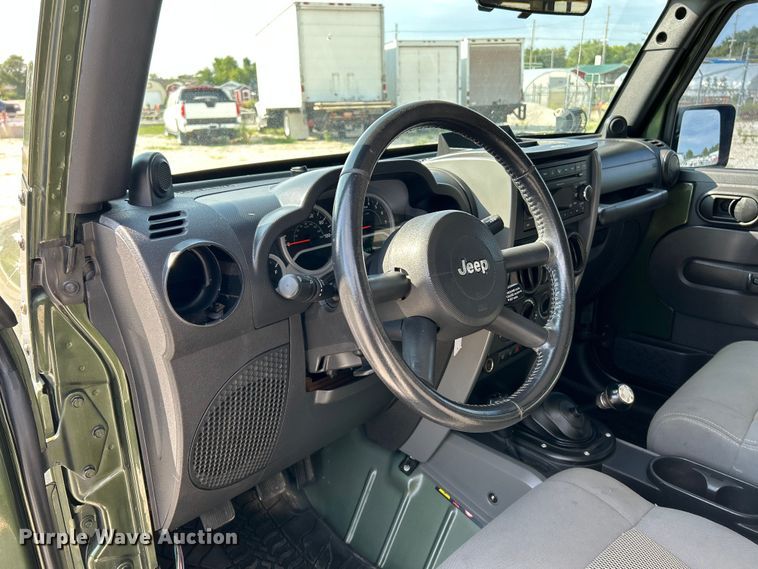 image for item NL9646 2008 Jeep Wrangler SUV