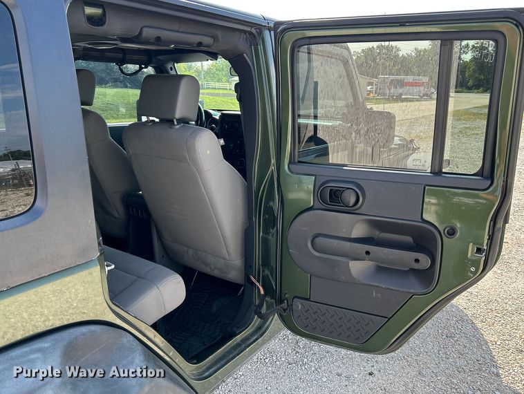 image for item NL9646 2008 Jeep Wrangler SUV