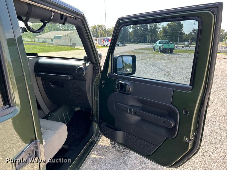 image for item NL9646 2008 Jeep Wrangler SUV