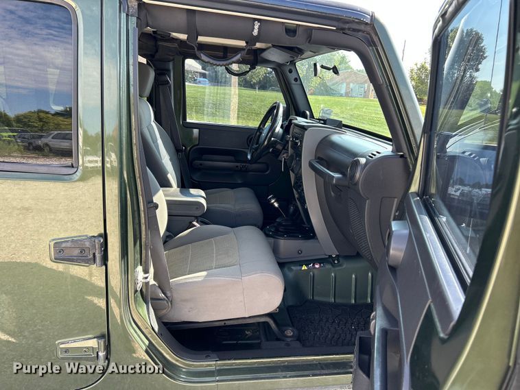 image for item NL9646 2008 Jeep Wrangler SUV