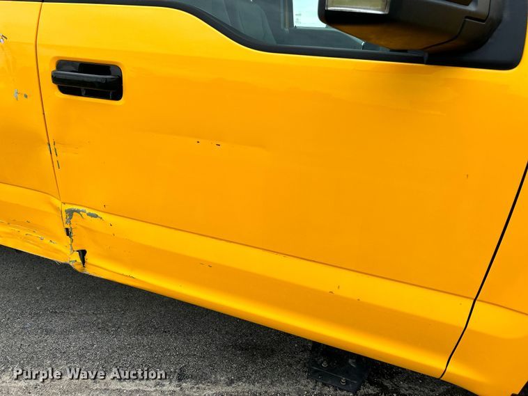 image for item NL9649 2015 Ford F150 XLT SuperCab pickup truck