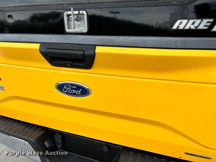 image for item NL9649 2015 Ford F150 XLT SuperCab pickup truck