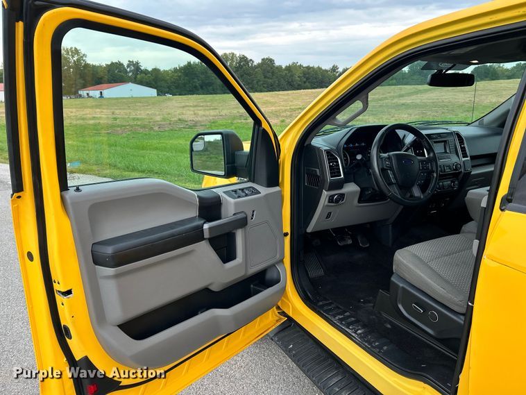 image for item NL9649 2015 Ford F150 XLT SuperCab pickup truck