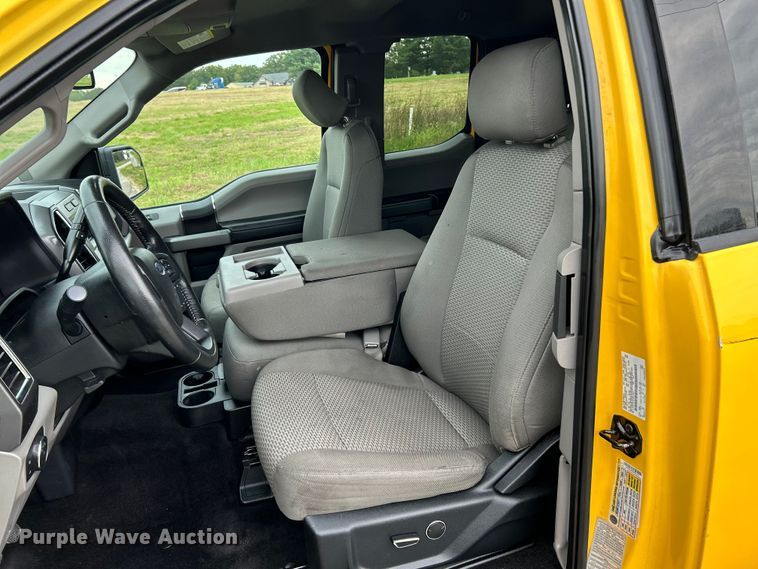 image for item NL9649 2015 Ford F150 XLT SuperCab pickup truck