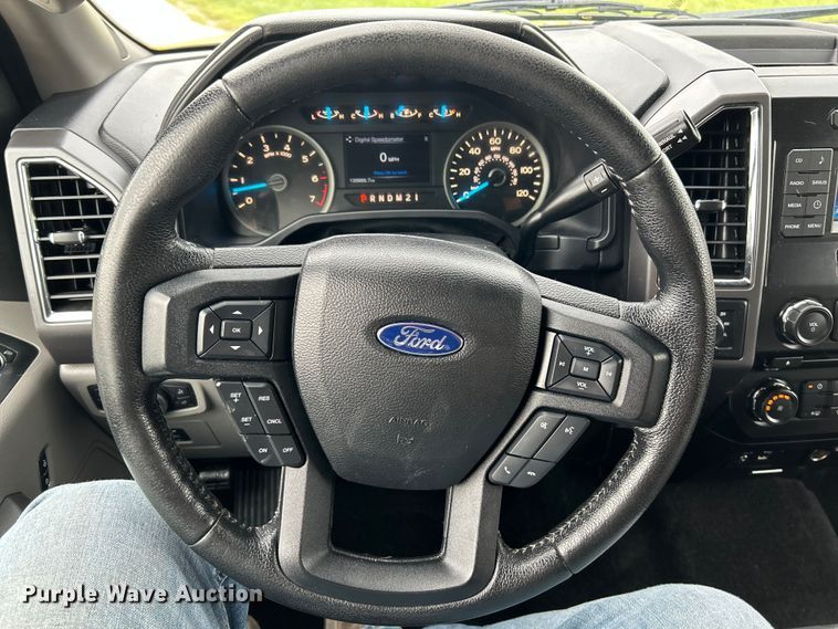 image for item NL9649 2015 Ford F150 XLT SuperCab pickup truck