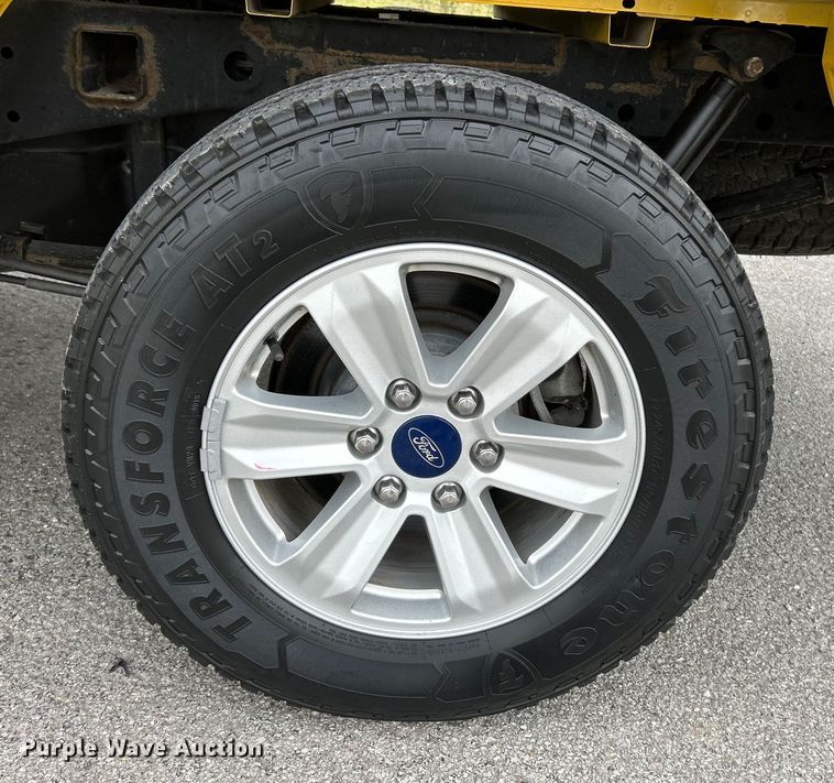 image for item NL9649 2015 Ford F150 XLT SuperCab pickup truck