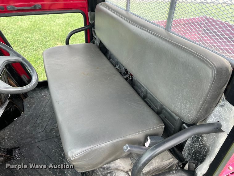 image for item NL9652 2007 Kawasaki  Mule 3000 utility vehicle